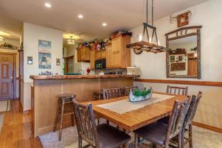2BR Village At Indian Point 2007 near SDC - Free Tickets Daily up to $500 - Branson - 9