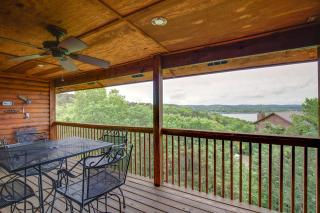 2BR Village At Indian Point 2010 near SDC - Free Tickets Daily up to $500 - Branson - 3