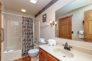 2BR Village At Indian Point 1307 near SDC - Free Tickets Daily up to 500 - 2