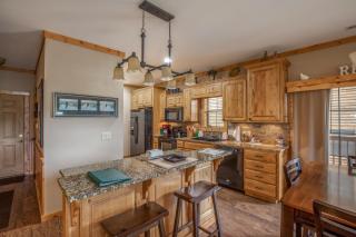 2BR Village At Indian Point 1505 near SDC - Free Tickets Daily up to $500 - 4