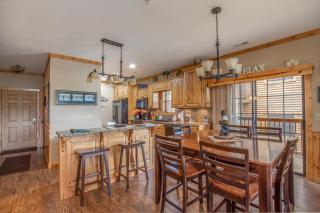 2BR Village At Indian Point 1505 near SDC - Free Tickets Daily up to $500 - Branson - 4