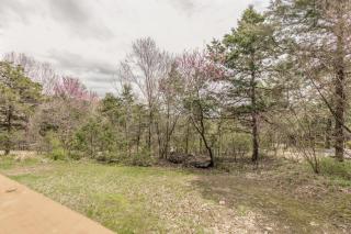 2BR Village At Indian Point 2004 near SDC - Free Tickets Daily up to $500 - Branson - 1