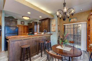 2BR Village At Indian Point 1305 near SDC - Free Tickets Daily up to $500 - Branson - 9
