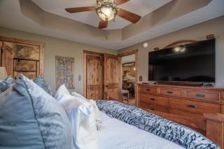 2BR Village At Indian Point 1503 near SDC - Free Tickets Daily up to $500 - Branson - 4