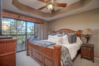 2BR Village At Indian Point 1503 near SDC - Free Tickets Daily up to $500 - Branson - 3