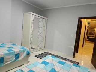 السادس من اكتوبر - Madinat as-Sadis min Uktubar - 1