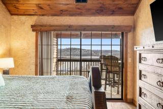 2BR Village At Indian Point 1512 near SDC - Free Tickets Daily up to $500 - Branson - 3