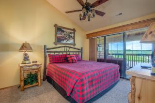 2BR Village At Indian Point 1312 near SDC - Free Tickets Daily up to $500 - Branson - 4