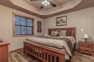 2BR Village At Indian Point 1504 near SDC- Free Tickets Daily up to $500 - Branson - 8