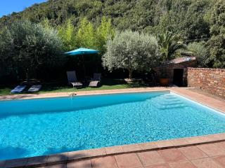 Villa paisible et relaxante avec piscine a la campagne - Collobrières - 9