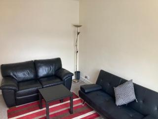 Pinfold 5 - 6 beds - 9