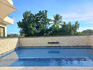 New Spacious & Bright 2BR & 2BA, Pool & Beach Shuttle, WIFI & AC Gold Reef 209 - Punta Cana - 0