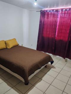 Casa de tres habitaciones por infonavit constituyentes - Uruapan del Progreso - 7