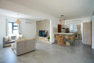 Spacious 4 Bed Villa with BBQ, Pool & Parking Grand Baie - Grand-Baie - 8