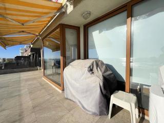 Único y amplio depto. frente al mar - 4