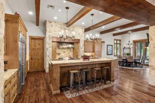 Private Ranch - Pool,Ping Pong,Yoga,Weddings,Games - Kendalia - 2