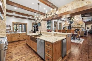 Private Ranch - Pool,Ping Pong,Yoga,Weddings,Games - Kendalia - 1