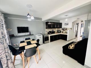 Seafront View Apartment - Flic-en-Flac - 5