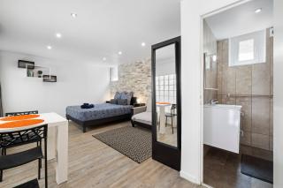 Nice Renting - PENCHIENATTI - Chic & Modern Urban Pearl Massena Old Nice - 1