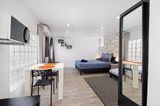 Nice Renting - PENCHIENATTI - Chic & Modern Urban Pearl Massena Old Nice - 6
