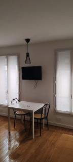 Studio moderno al centro di Parigi - République - París - 8