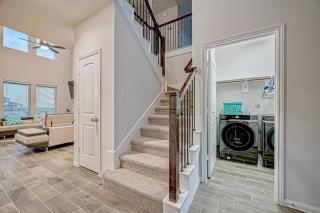 Lake house for family vacation - 6