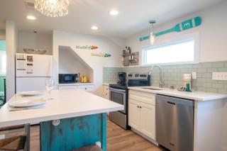 Full Renovation Amazing Spot with Views - 2