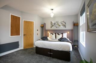 Entire Spacious Duplex Flat - Leicester - 2