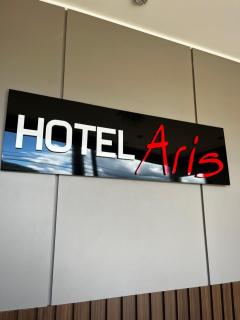 Hotel Aris - 9