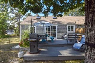 Peace and Quiet & Spacious Back Deck - Wellfleet - 3