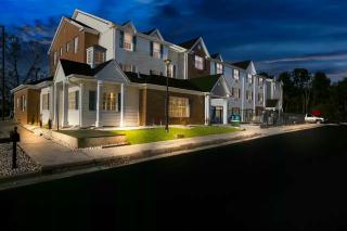 Quality Inn & Suites Columbia Harbison - 4