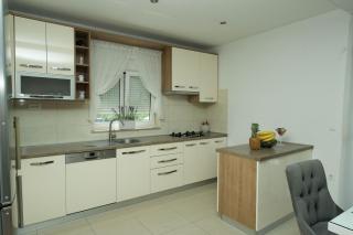Apartment Mario - with pool - Primorski Dolac - 3