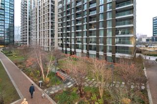 Battersea Power Station 2-Bed Flat - 9