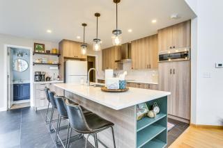 Furnished Deck, Mountain View Castle Rock Home! - 9