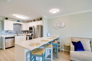 Beach and Pool Access Gulf Shores Getaway! - Gulf Highlands - 4