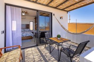 La Ventana Bay View Loft 1 - 3