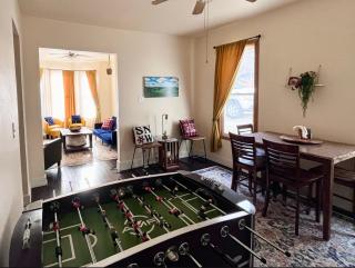 Relaxing townhouse downtown Dubuque - 1