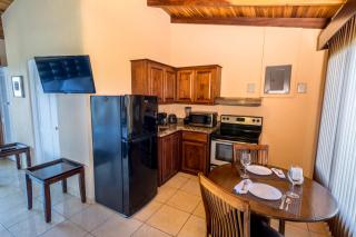 Barons Resort - Atenas - 6