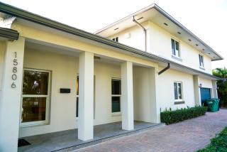 Grand Home Jacuzzi, Heated Pool, Games, BB Court L20 - Miami - 5