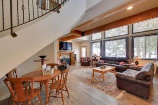 Expansive Group Lake House with Private Hot Tub! - 3