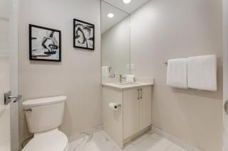 Free Parking, Pet Friendly, Close to DT - Calgary - 3