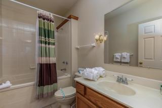 2BR Village At Indian Point 601 near SDC-Free Tickets Daily up to $500 Value - Branson - 2
