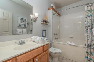 2BR Village At Indian Point 604 near SDC-Free Tickets Daily up to $500 Value) - Branson - 2