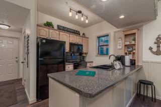 2BR Village At Indian Point 705 near SDC-Free Tickets Daily up to $500 Value - Branson - 9