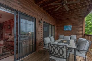 2BR Village At Indian Point 608 near SDC-Free Tickets Daily up to $500 Value - Branson - 1