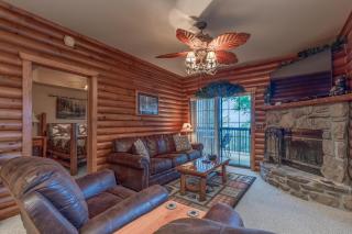 2BR Village At Indian Point 608 near SDC-Free Tickets Daily up to $500 Value - Branson - 0