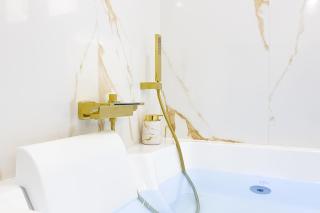 Suite romantique avec jacuzzi - Pontault-Combault - 4