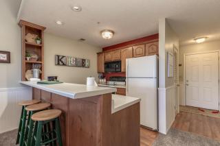 2BR Village At Indian Point 712 near SDC-Free Tickets Daily up to $500 Value - Branson - 4