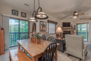 2BR Village At Indian Point 1005 near SDC-Free Tickets Daily up to $500 Value - Branson - 7
