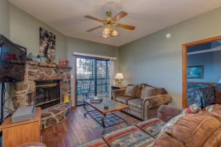2BR Village At Indian Point 903 near SDC-Free Tickets Daily up to $500 - Branson - 6
